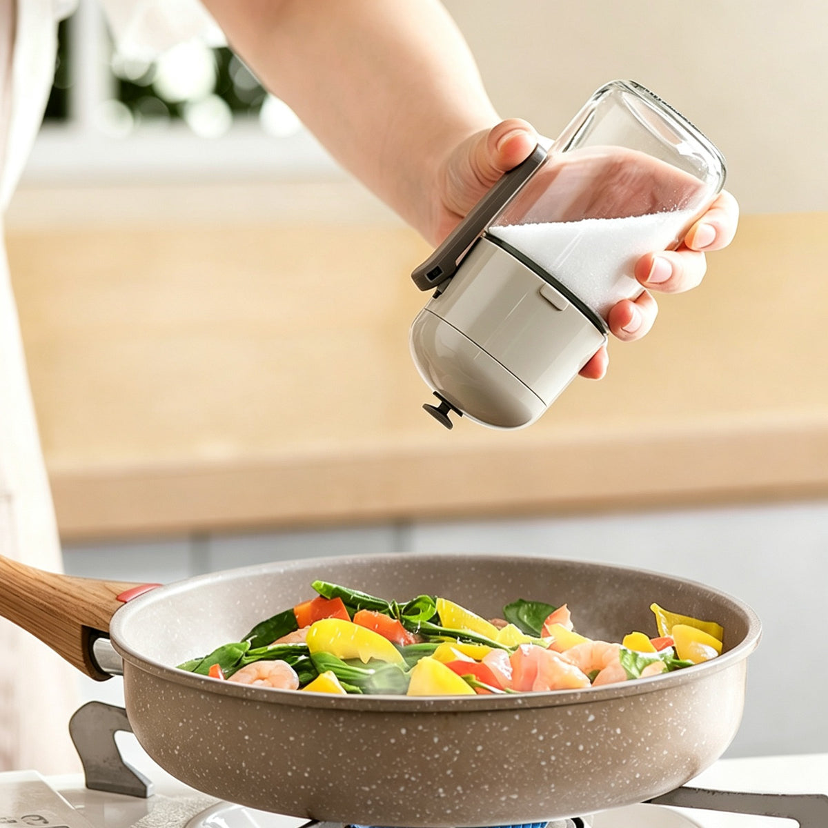 SAULT & PEPPER DISPENSER